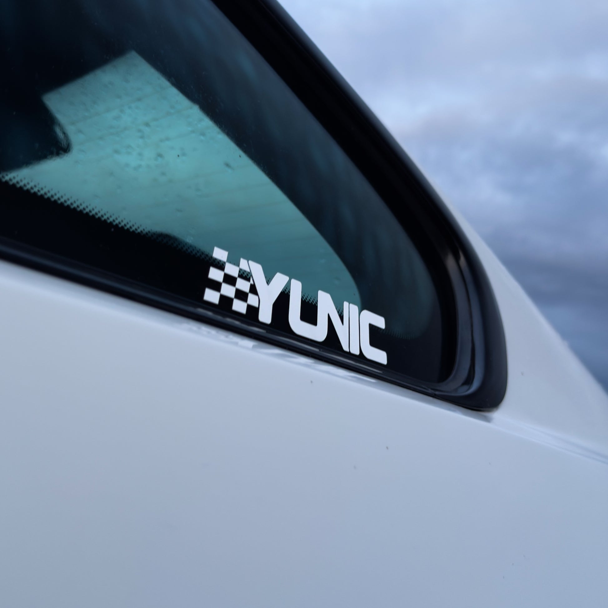 Yunic Basic Sticker